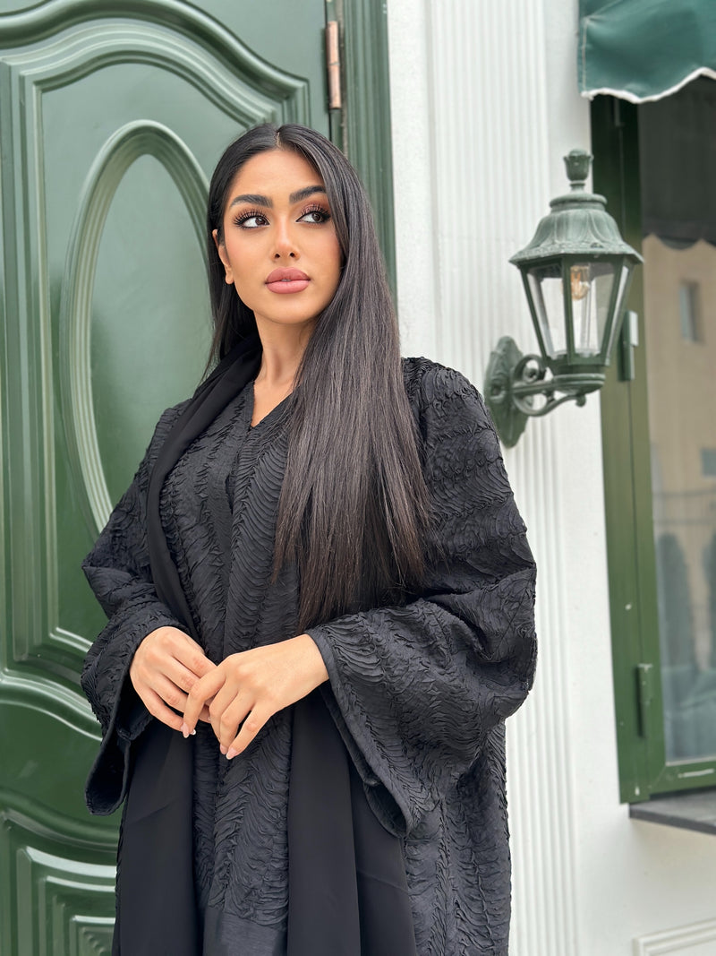 Half wave abaya