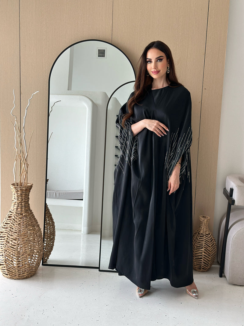 Two pieces embroidery cape abaya