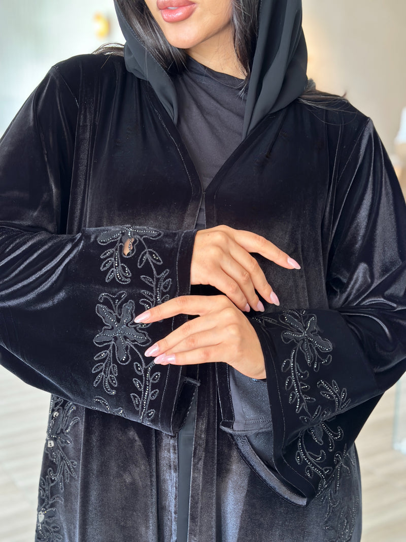 Embroidery velvet abaya